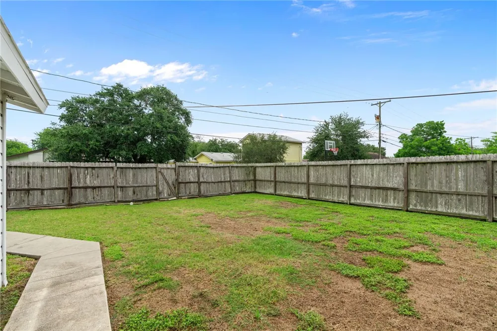 4706 Prinston Drive Corpus Christi, TX 78411