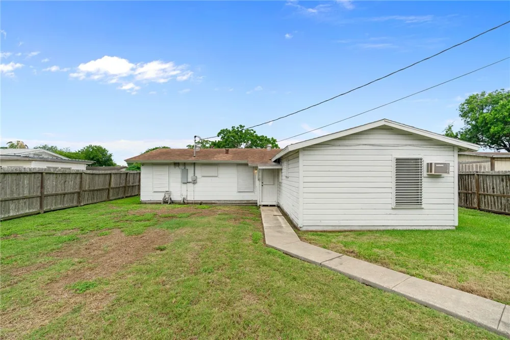 4706 Prinston Drive Corpus Christi, TX 78411