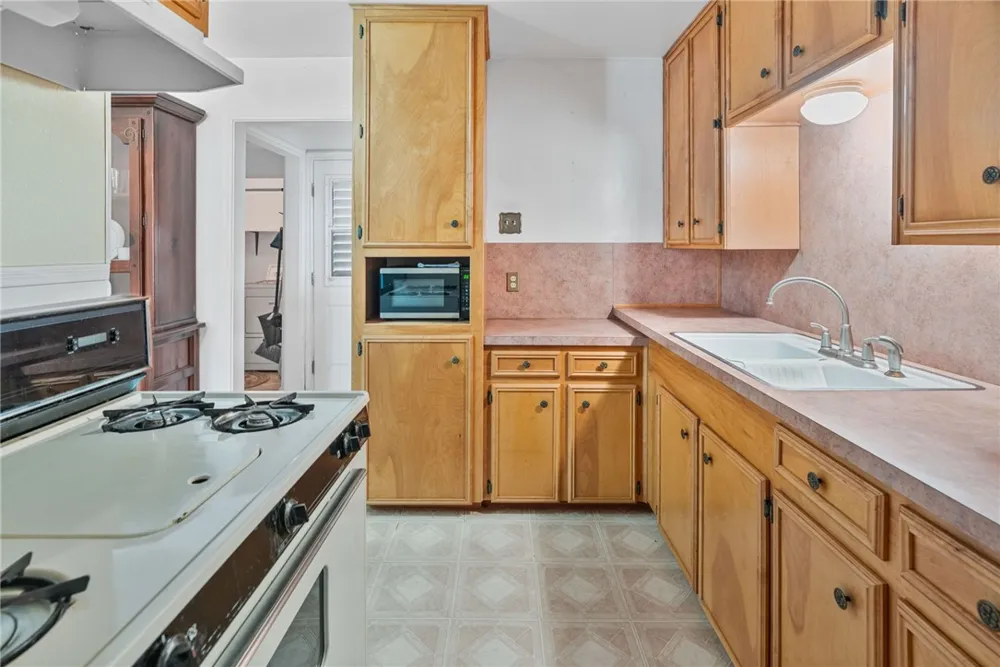 4706 Prinston Drive Corpus Christi, TX 78411