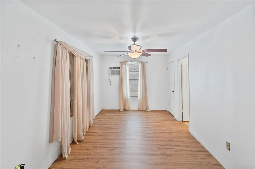 4706 Prinston Drive Corpus Christi, TX 78411