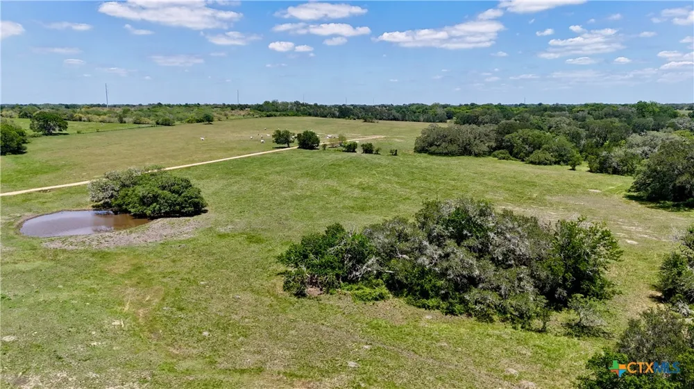 2170 Langdon Road Weimar, TX 78962