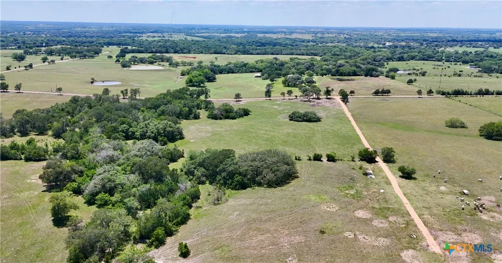 2170 Langdon Road Weimar, TX 78962