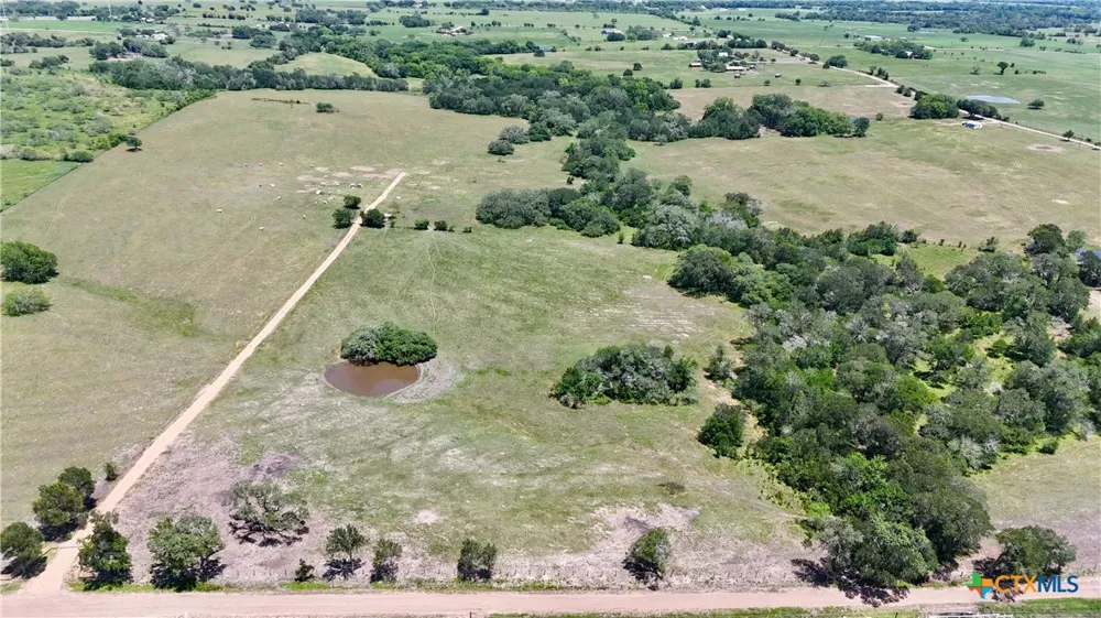 2170 Langdon Road Weimar, TX 78962