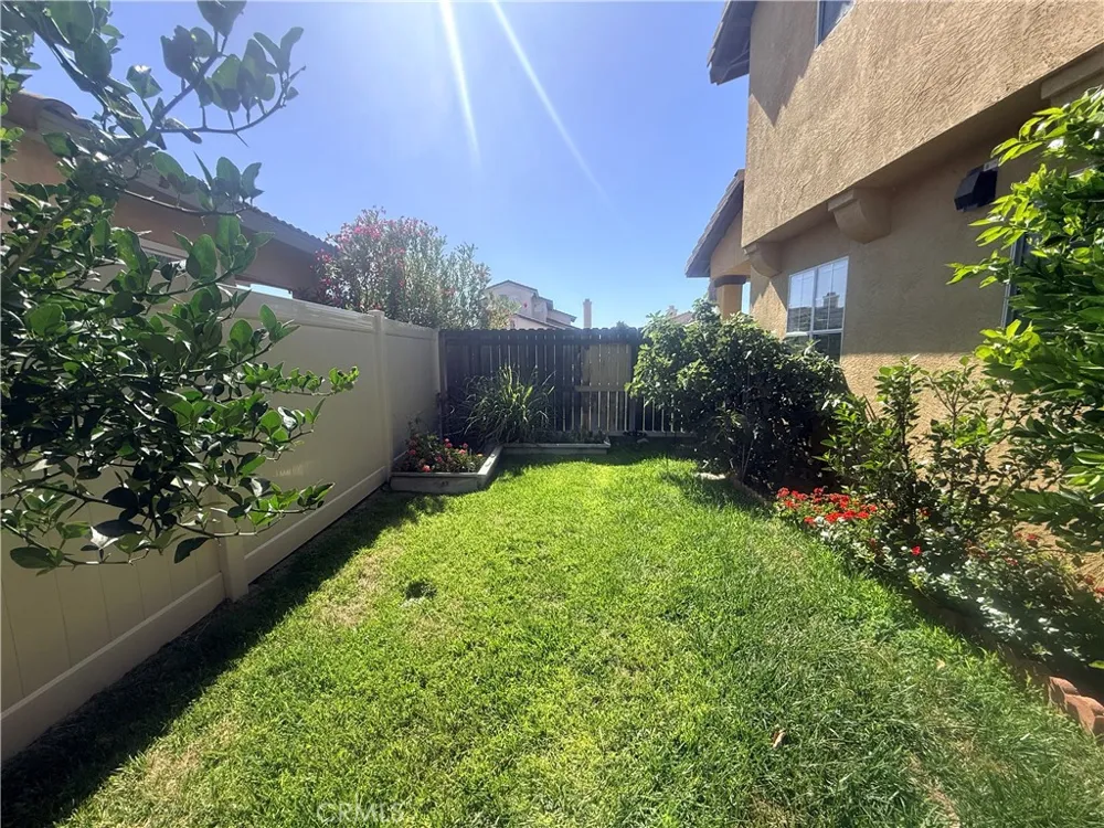 39540 June Temecula, CA 92591