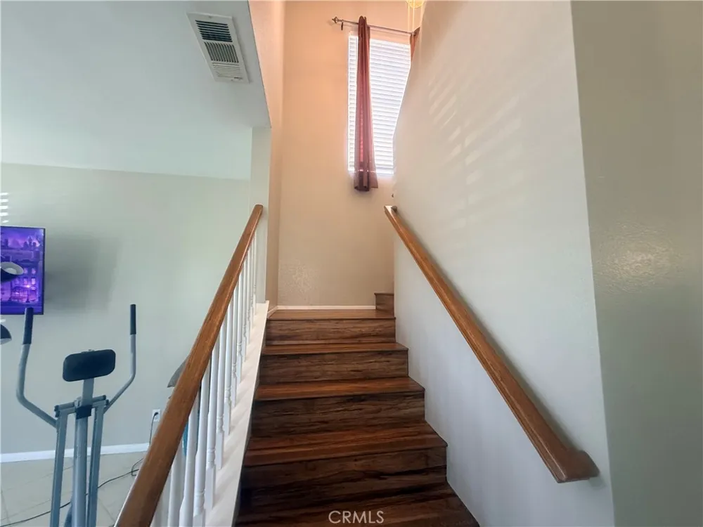 39540 June Temecula, CA 92591