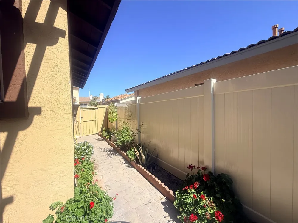 39540 June Temecula, CA 92591