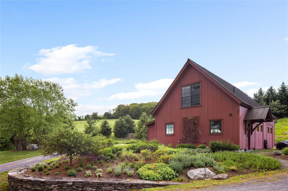 335 Dawson Road Hillsdale, NY 12529