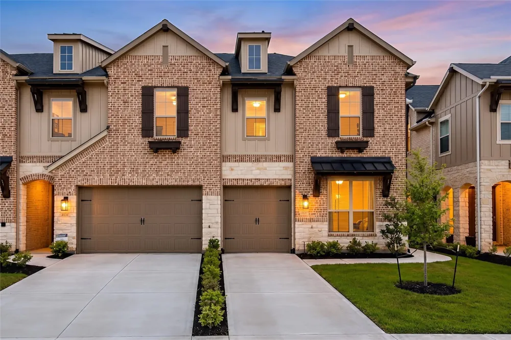 6515 Bramble Cove Lane Fulshear, TX 77441