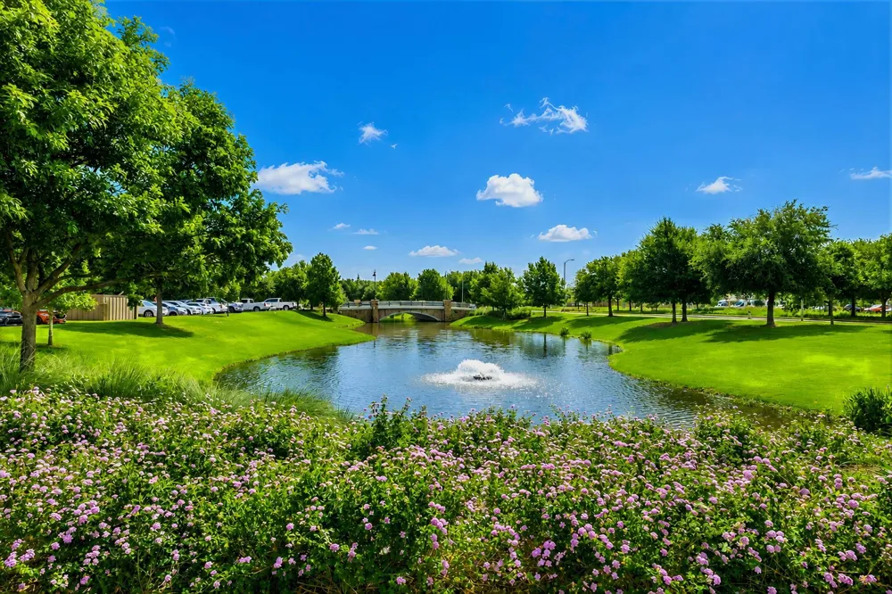 6515 Bramble Cove Lane Fulshear, TX 77441