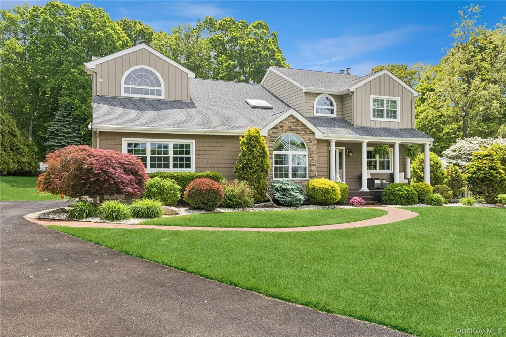 42 Adelia Path Jamesport, NY 11901
