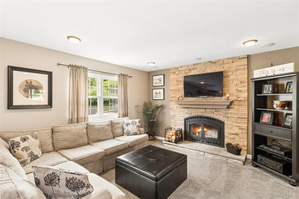 42 Adelia Path Jamesport, NY 11901