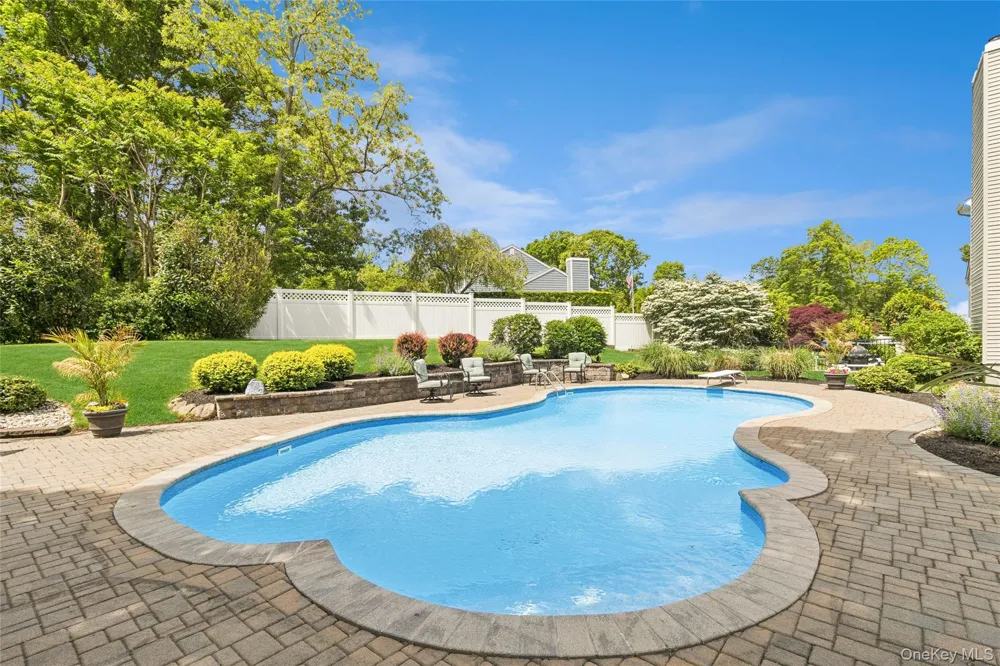 42 Adelia Path Jamesport, NY 11901