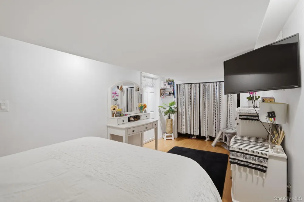 37 Coe Place Huntington Station, NY 11746