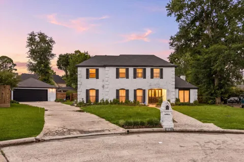 15811 Mindywood Court
