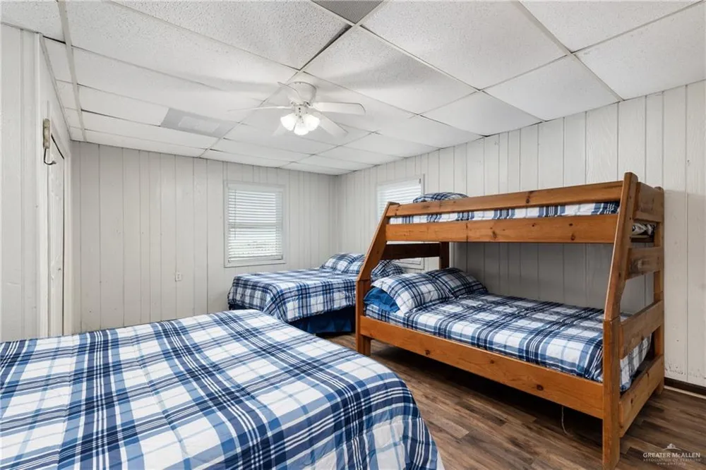 700 Shore Drive Port Mansfield, TX 78598