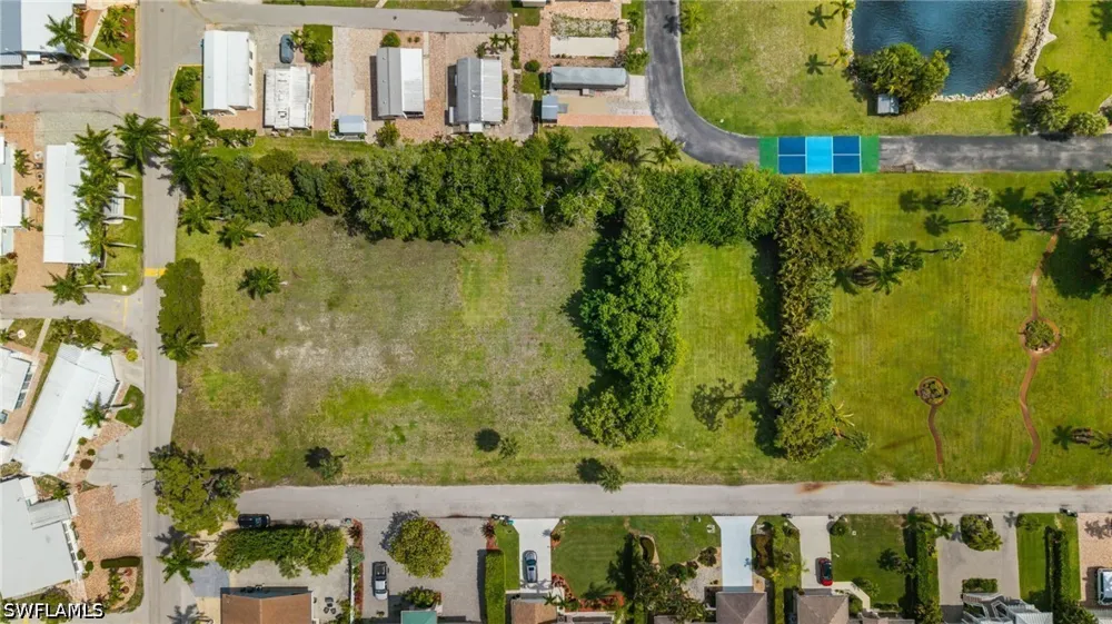 Pine Tree Drive Bonita Springs, FL 34134