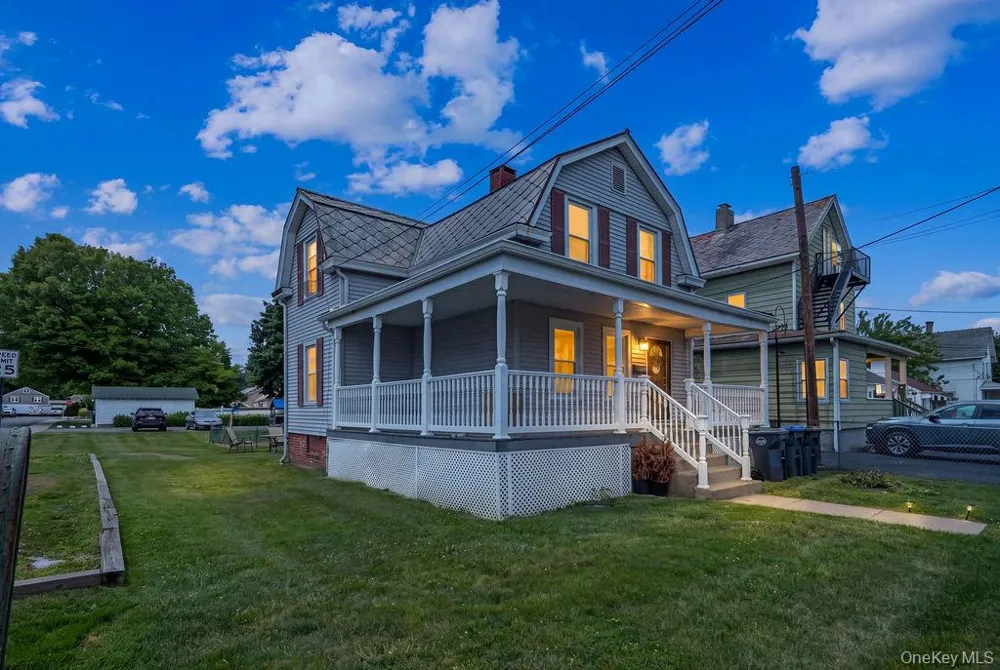29 Blauvelt Avenue West Haverstraw, NY 10993