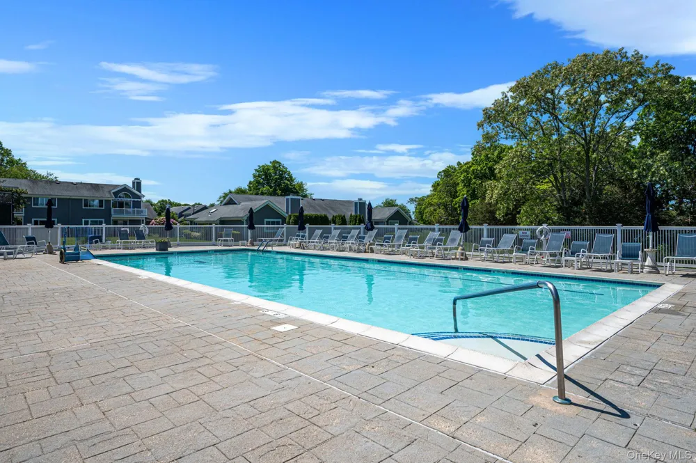376 Quarry Pond Court Moriches, NY 11955