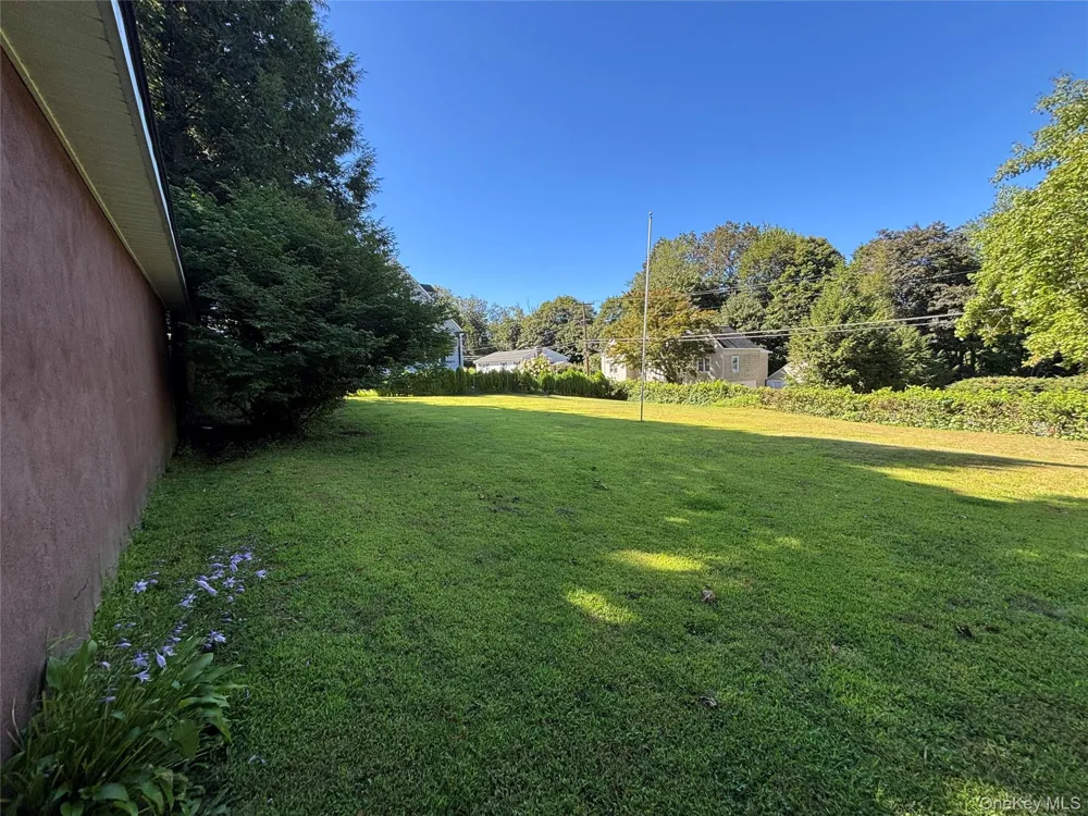 4 Lottie Putnam Valley, NY 10512