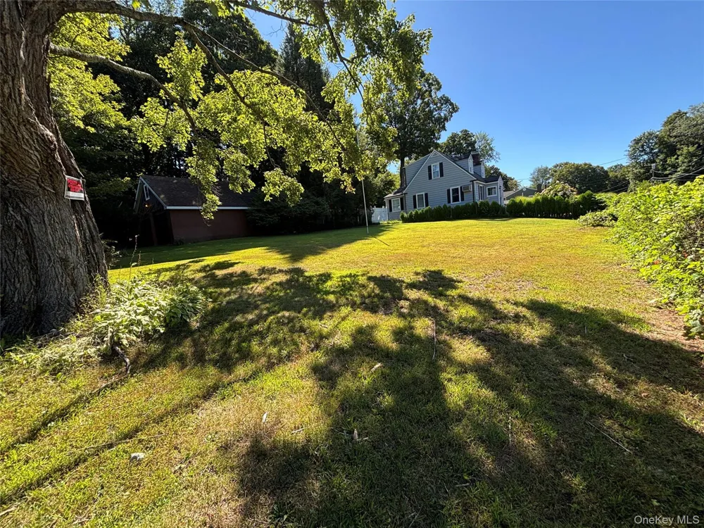 4 Lottie Putnam Valley, NY 10512