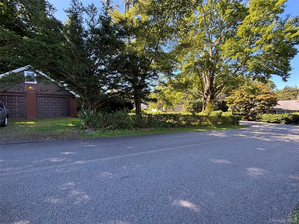 4 Lottie Putnam Valley, NY 10512
