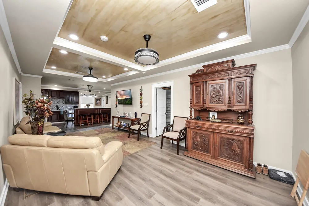 1106 S 8th Street La Porte, TX 77571