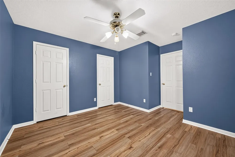 12007 Viola Court Pinehurst, TX 77362
