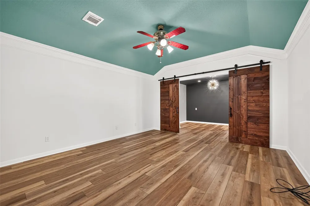 12007 Viola Court Pinehurst, TX 77362