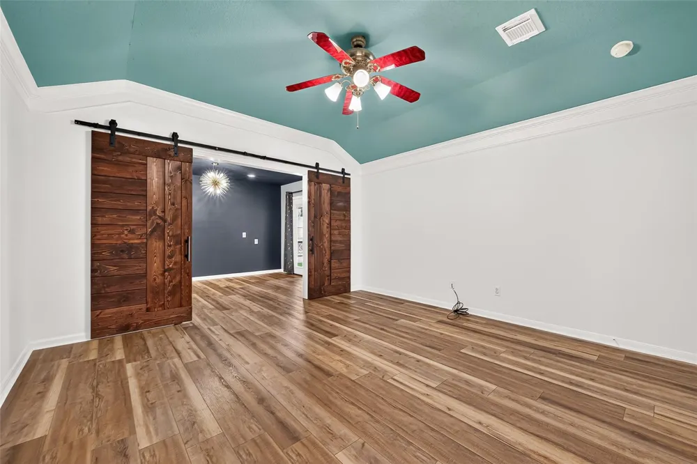 12007 Viola Court Pinehurst, TX 77362