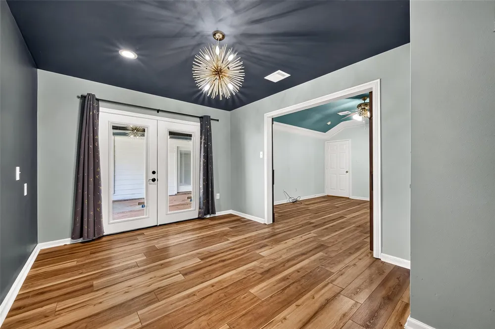 12007 Viola Court Pinehurst, TX 77362