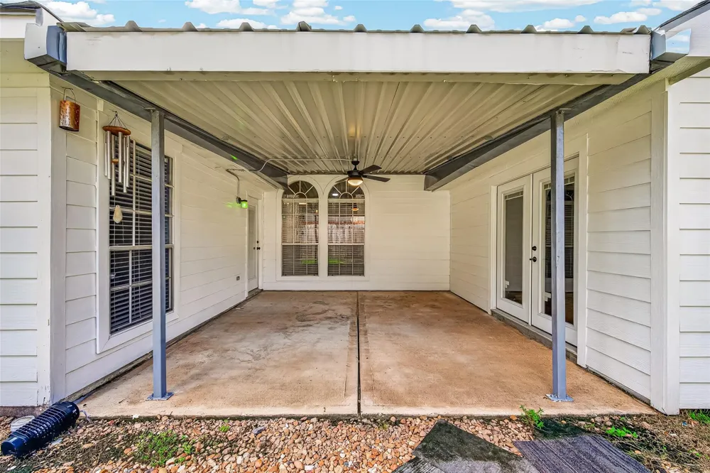 12007 Viola Court Pinehurst, TX 77362