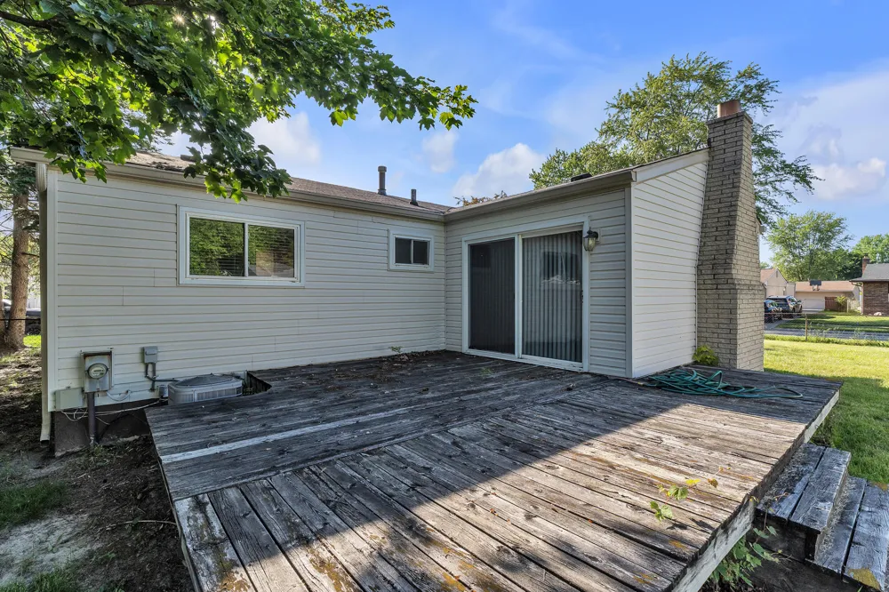 1243 Springer Street Westland, MI 48186