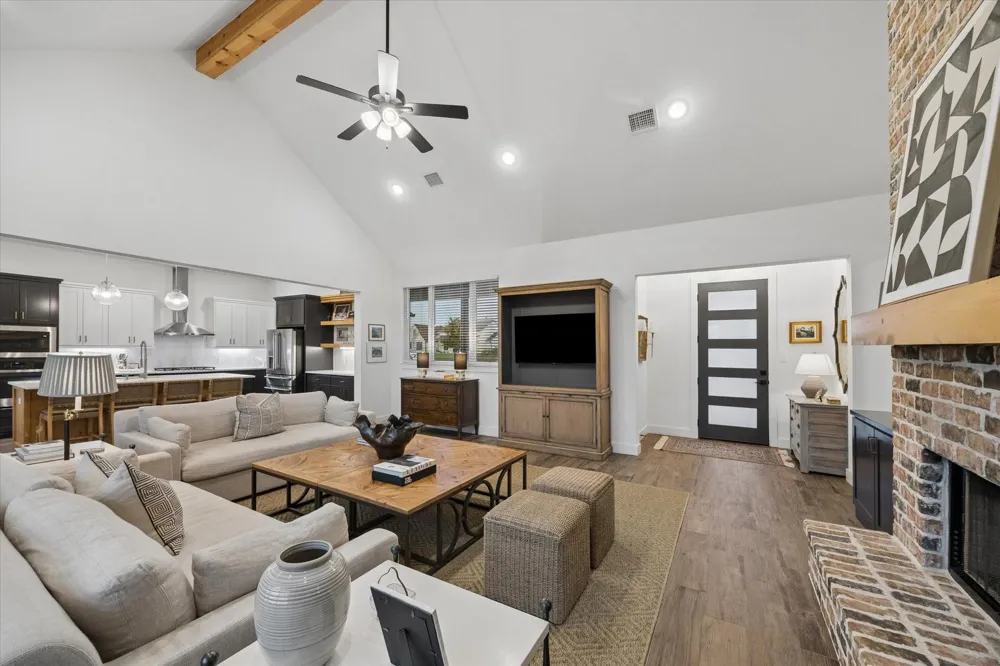 5050 Sophie Slansky Way Sealy, TX 77474