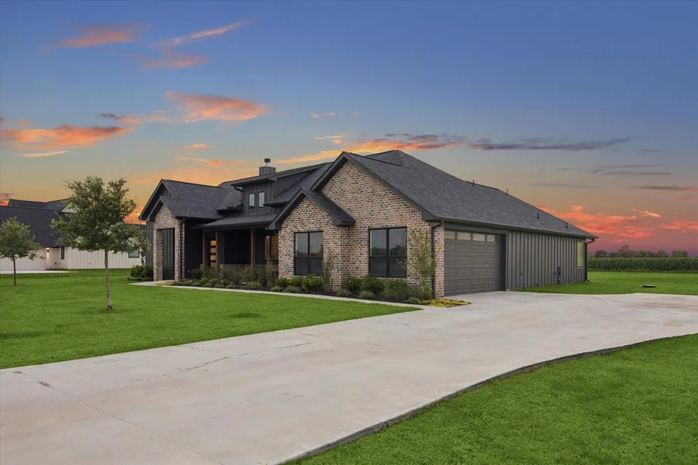 5050 Sophie Slansky Way Sealy, TX 77474