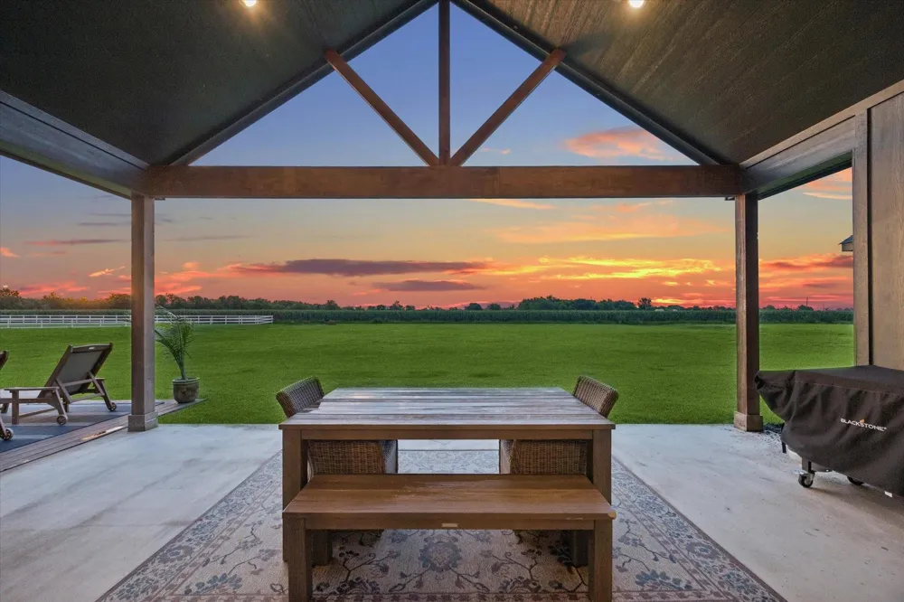 5050 Sophie Slansky Way Sealy, TX 77474