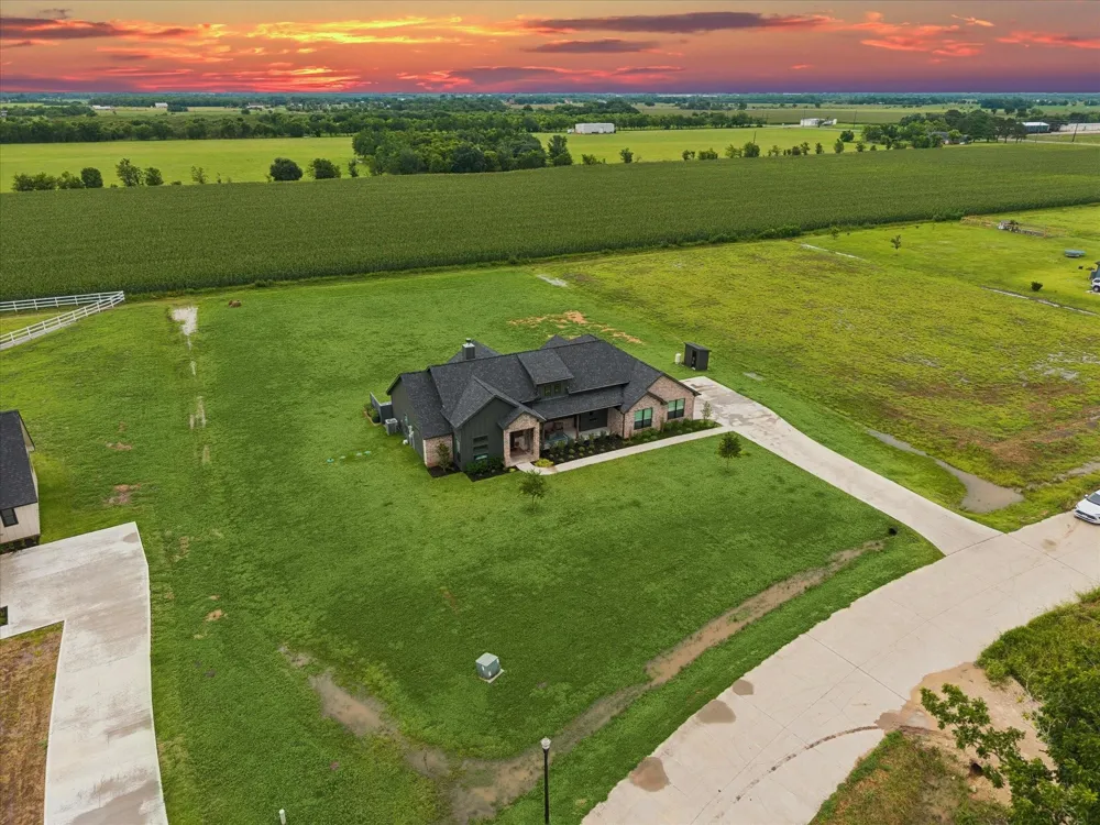 5050 Sophie Slansky Way Sealy, TX 77474