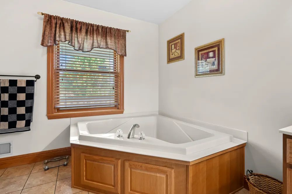 13124 A DRIVE S Ceresco, MI 49033