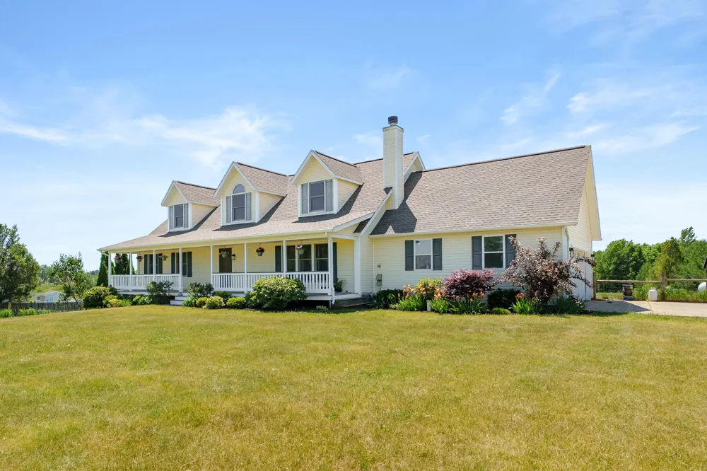 13124 A DRIVE S Ceresco, MI 49033
