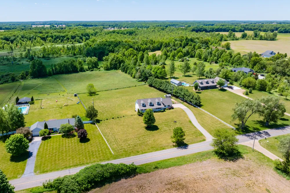 13124 A DRIVE S Ceresco, MI 49033