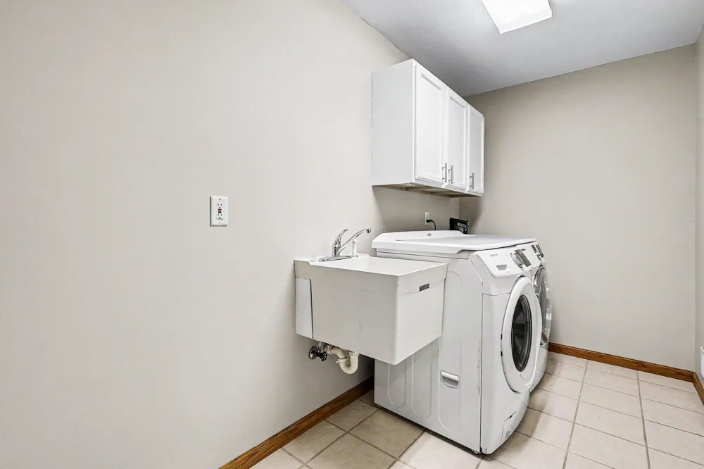 7474 Wiczer Drive Whitehall, MI 49461