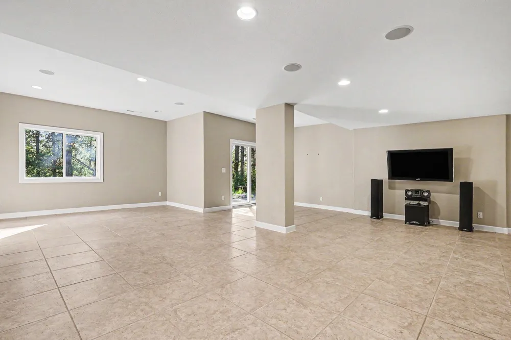 7474 Wiczer Drive Whitehall, MI 49461