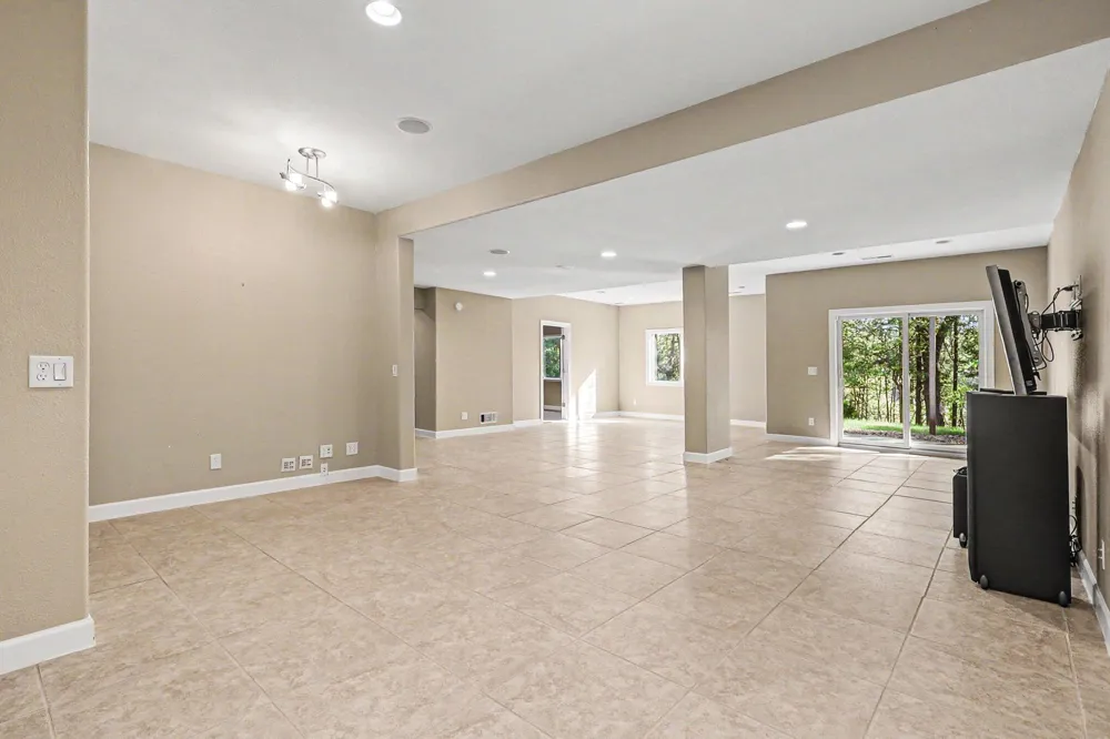 7474 Wiczer Drive Whitehall, MI 49461