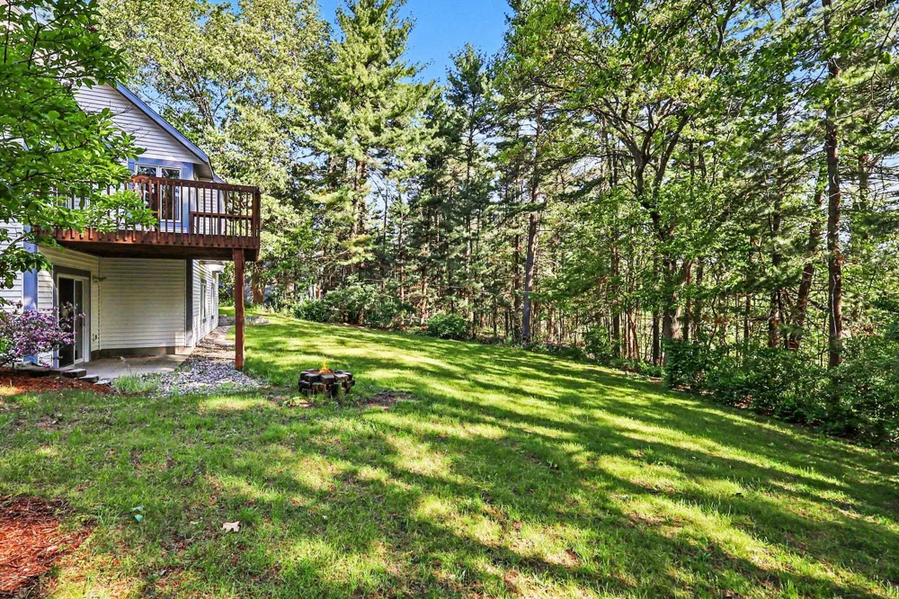 7474 Wiczer Drive Whitehall, MI 49461
