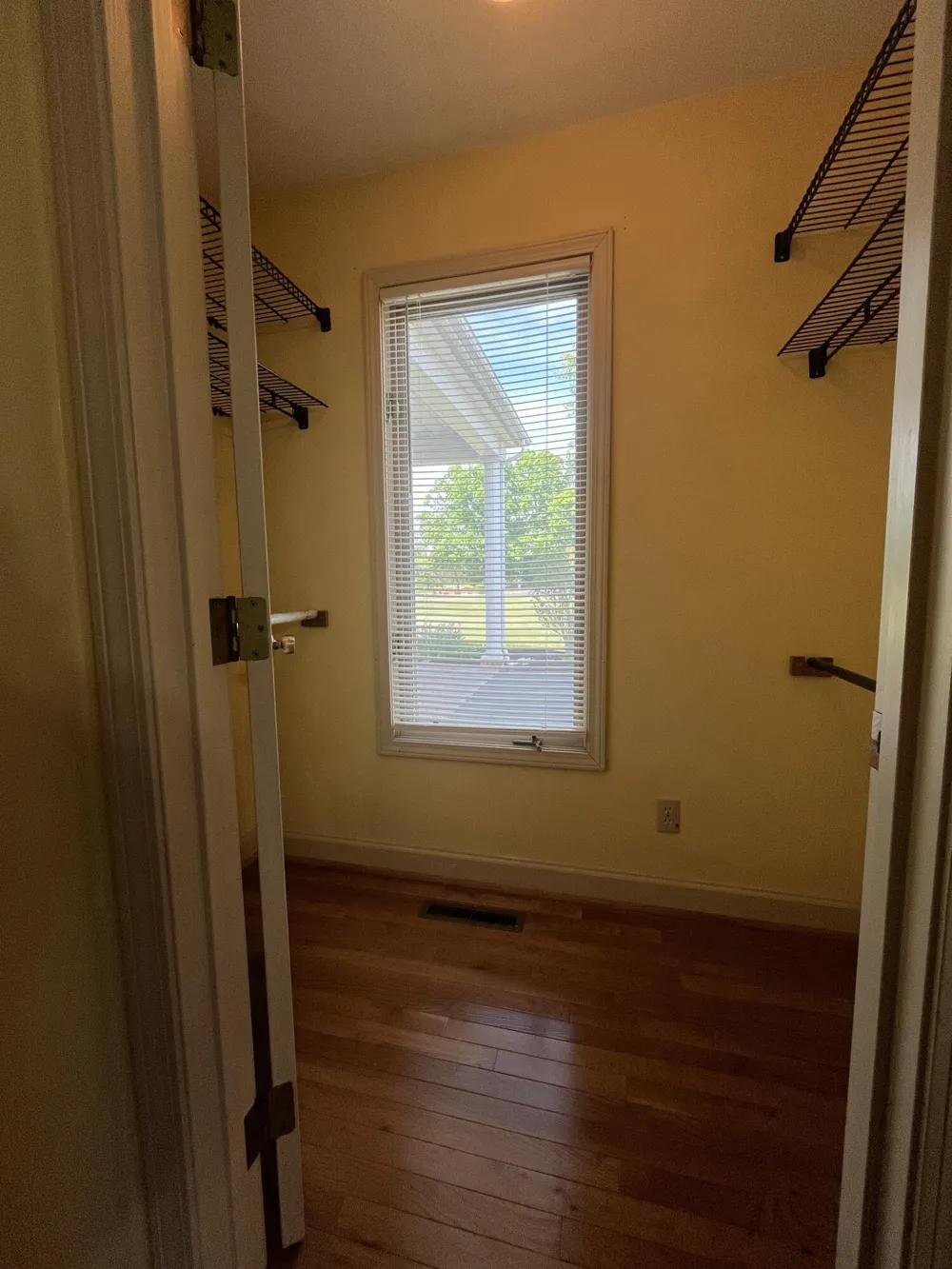 1111 Lake Pleasant Road #08 Hillsdale, MI 49242