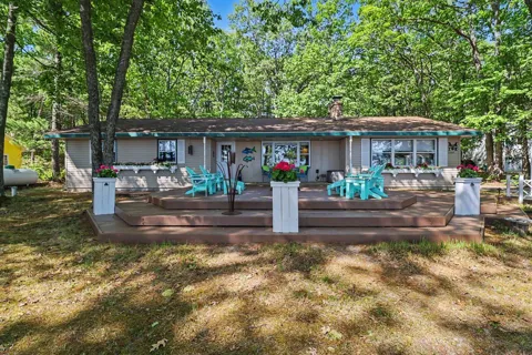 7399 S Lakeshore Drive