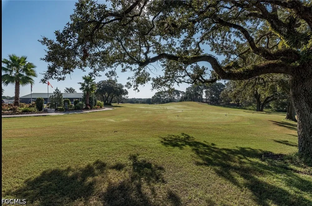 SALISBURY DRIVE Brooksville, FL 34613