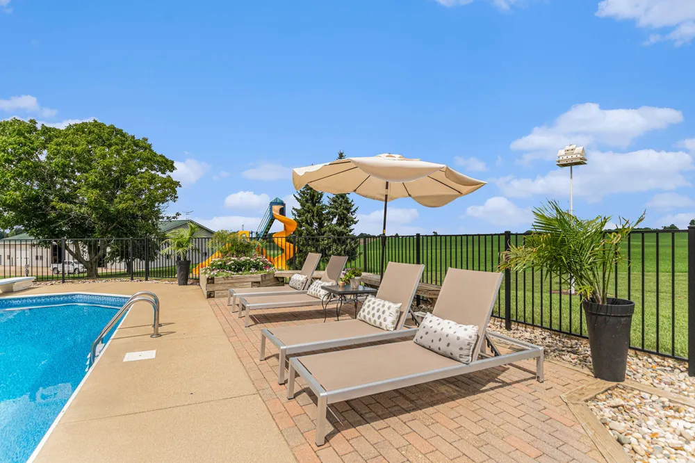 2841 132nd Avenue Hopkins, MI 49328