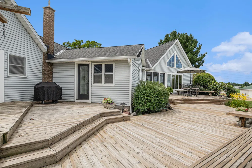 2841 132nd Avenue Hopkins, MI 49328