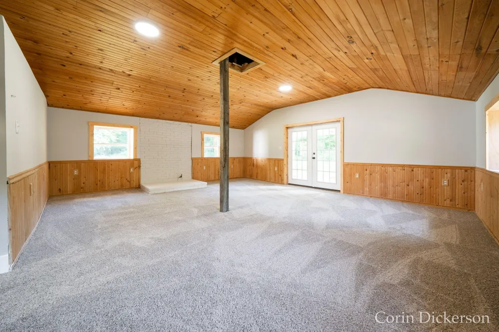 3661 110th Avenue Allegan, MI 49010