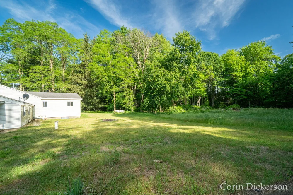 3661 110th Avenue Allegan, MI 49010